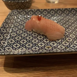 Yellowtail Nigiri