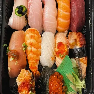 Chef&apos;s selection nigiri   Ig @josieinflavortown