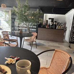 Dova Cafe. Coffee date.