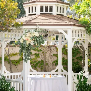 2023 wedding by Luzye