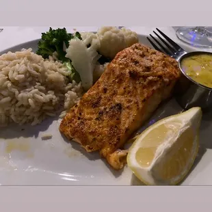 Salmon with rice and veggies