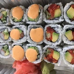 SET 2 California Roll Spicy Tuna Roll Spicy Salmon Roll Lunch