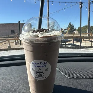 Large Cookies &amp; Crème