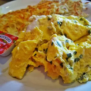 Cream Cheese n Chives a great menu item in da Eggs with Hash Brown n Toast