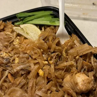 Chicken pad Thai