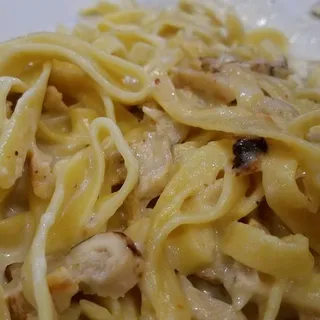 Fettuccini Alfredo