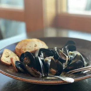 Steamed mussels.