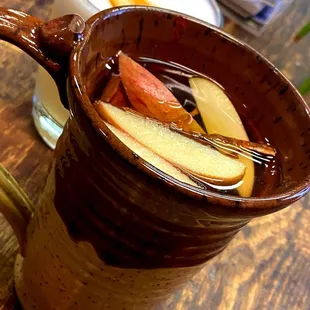 SEASONAL Spiced rum - Apple cider, cinnamon sticks and sliced apples. Served hot!