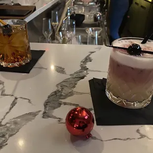 Rum old fashioned with Bumbu and New York Sour