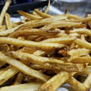 Shoestring fries