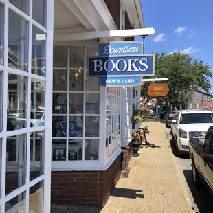 Downtown Books in Manteo, NC