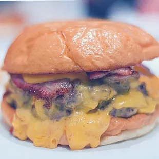 Pig n' Bull w/cheese