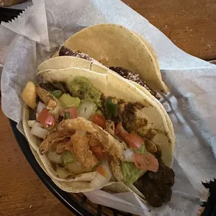 Blackbean, guac pico taco