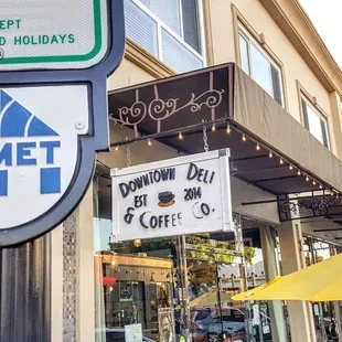 DOWNTOWN DELI AND COFFEE CO.,HEMET,CALIFORNIA