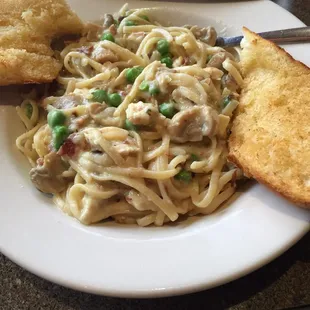 Chicken carbonara lunch special