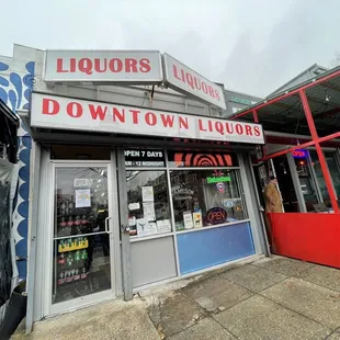 the outside of a liquor shop