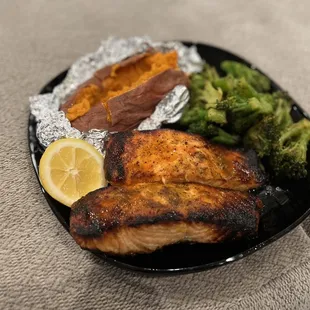 Salmon sweet baked potato and broccoli