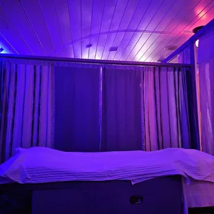 Individual bed with couple option.