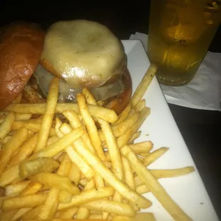 Black and Tan Burger