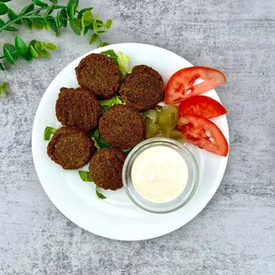 6 piece of falafel
