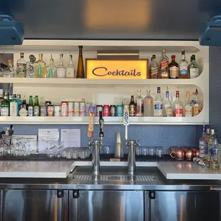 The cute bar in the hotel open 24/7!