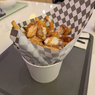 Buffalo chicken cheese fries