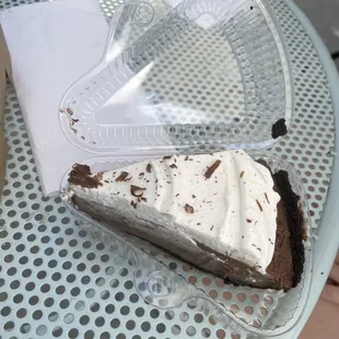 Chocolate cream pie