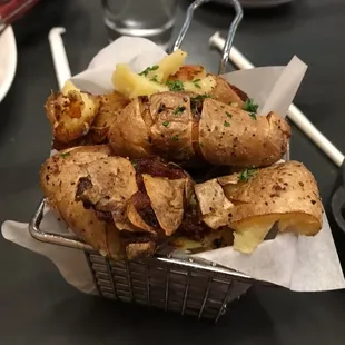 Wonderfully seasoned and perfectly crispy Smashed Fingerling Potatoes.