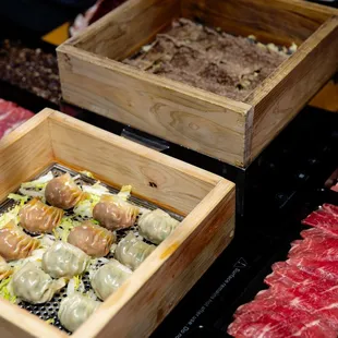 sushi and sashimi, interior