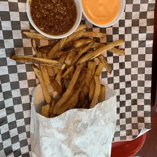 Chili Cheese Fries