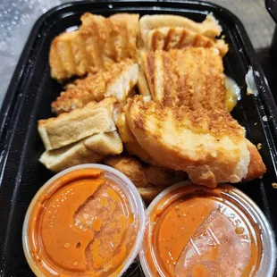 Grilled Cheese Dippers