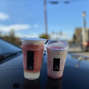 strawberry fruthie &amp; pink hour