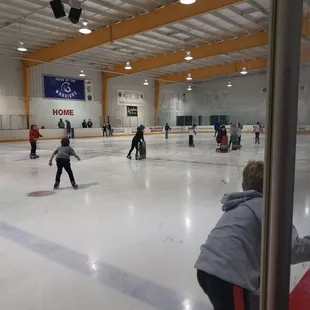 Skating rink
