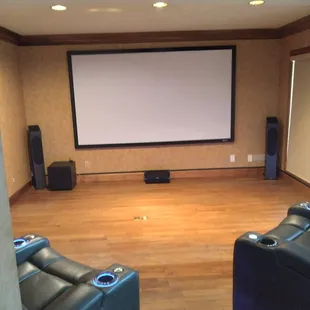 Custom Home Theater System with Seats