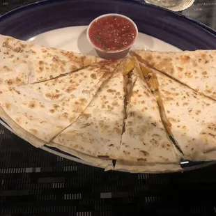 Chicken quesadilla. Was awesome.