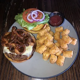 Steakhouse A1 Burger w/ tater tots