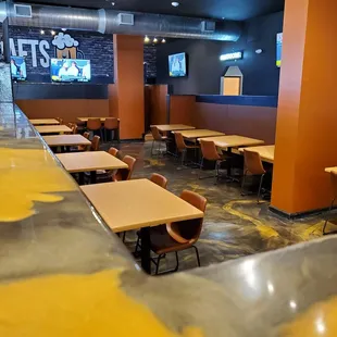sushi and sashimi, interior