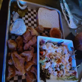 Catfish nuggets with a salad