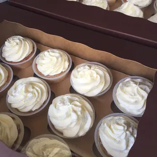 Tres Leches Cupcakes