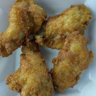 Fried wings $2.99