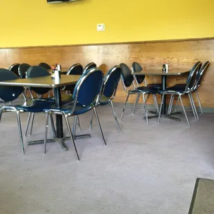 Very clean dining room!