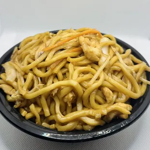 Chicken lo mein