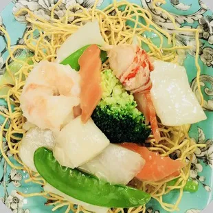 Seafood Pan Fried Noodle
