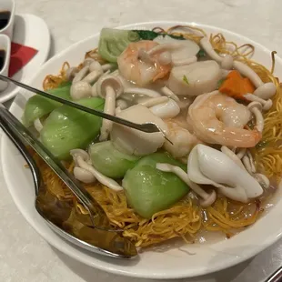Seafood Pan Fried Crisp Noodle