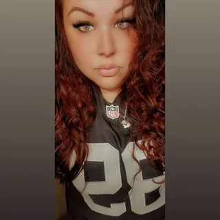 Lizzy C.