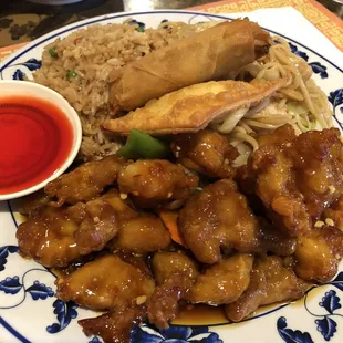 General Chicken, Chicken Chow Mein, Pork Fried Rice, Eggroll, Cream Cheese Ragoon