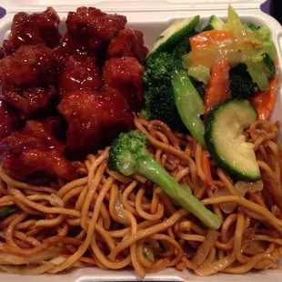 Orange chicken, mixed veggies, lo mein