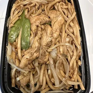 Chicken Lo Mein