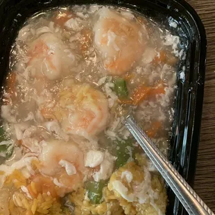 Shrimp in lobster sauce?  No idea where lobster even is. It's slimy and disgusting. The flavor is horrible. Rice tastes old.