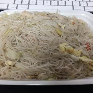 Rice noodles w/ chicken...sooo good!